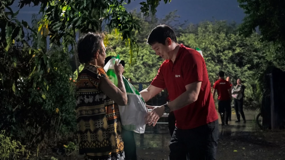 Makro-7-Eleven Continue Their Flood Relief Efforts in Sing Buri, Chai Nat, and Suphan Buri